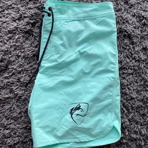 Alphalete board shorts